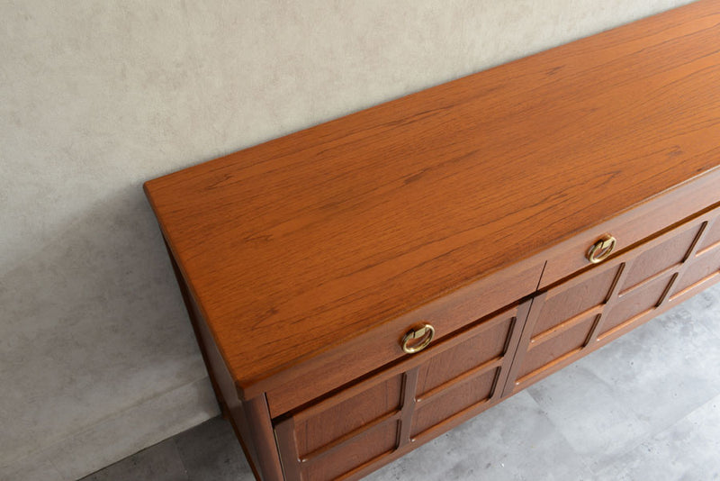 Nathan　ネイサン　サイドボード02