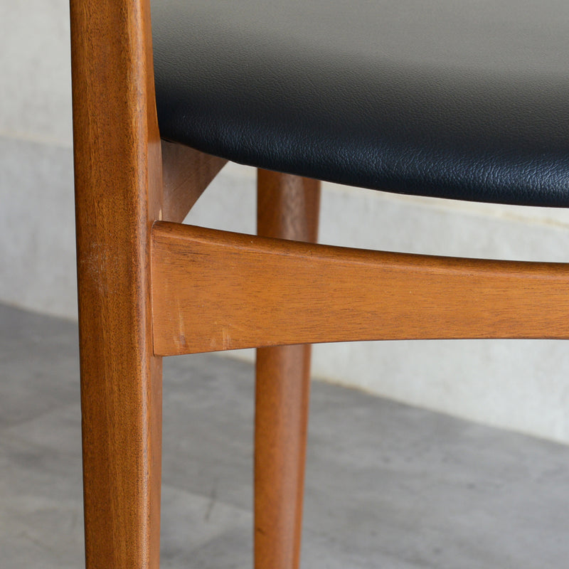 Nathan ネイサン ダイニングチェア ２脚セット(座面張替済)  S30