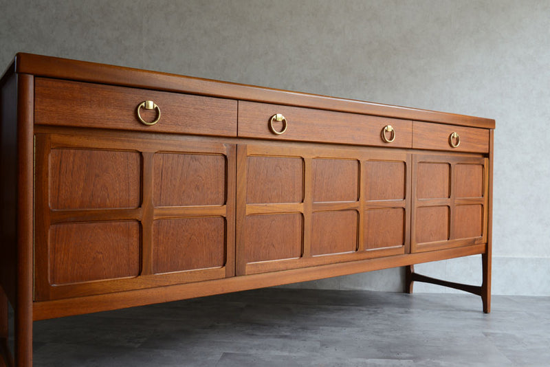 Nathan　ネイサン　サイドボード02