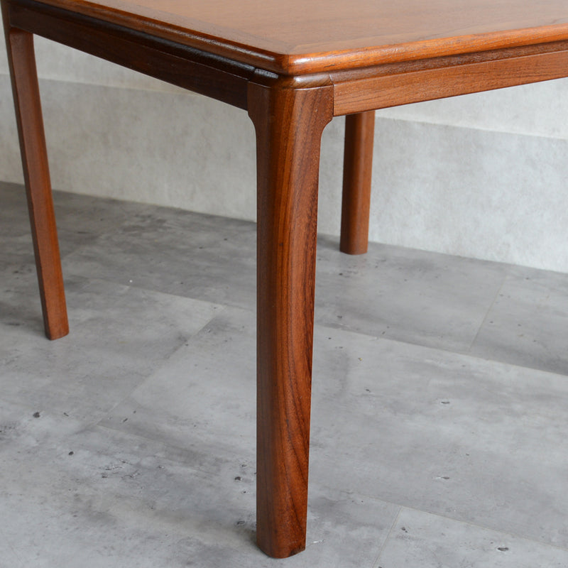 デンマーク　チーク ローテーブル01