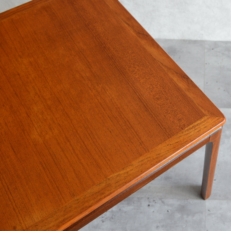 デンマーク　チーク ローテーブル01