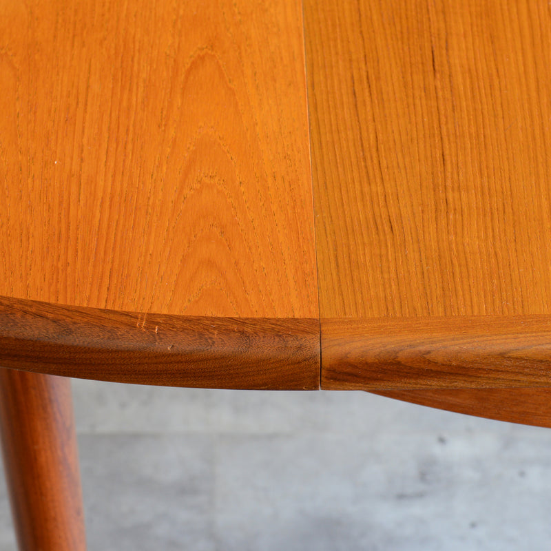 G-PLAN ジープラン　エクステンション ラウンド ダイニングテーブル70（天板剥離再塗装済）