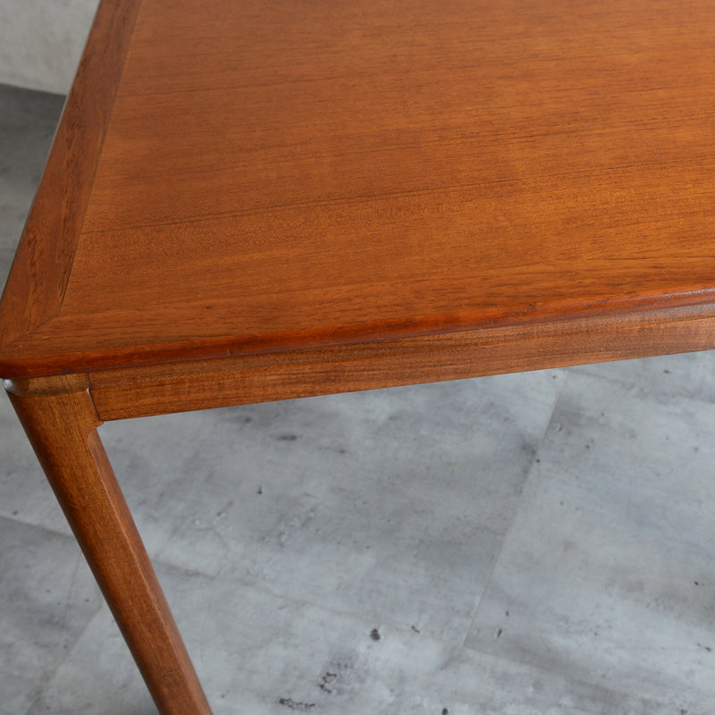 デンマーク　チーク ローテーブル01