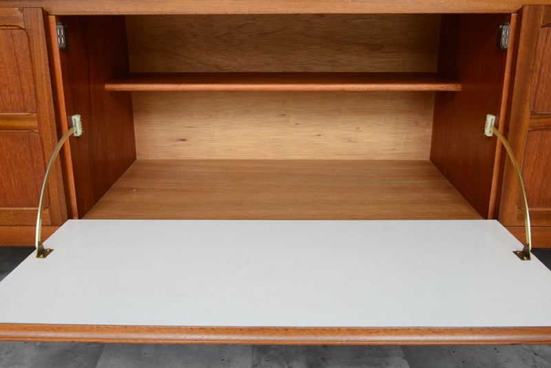 Nathan　ネイサン　サイドボード02