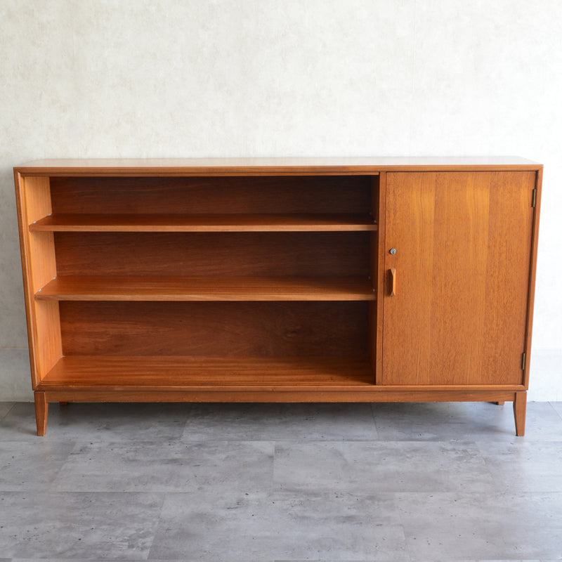 Herbert E. Gibbs ガラスキャビネット19(木扉付)