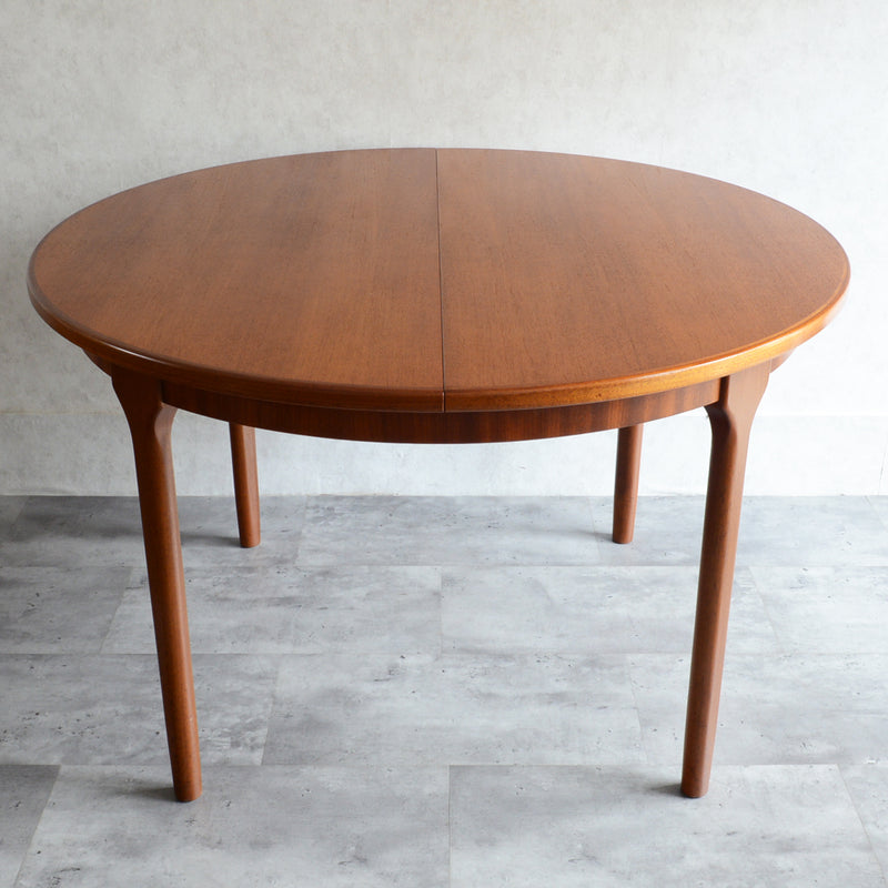 W様ご予約品　McINTOSHマッキントッシュ ラウンドエクステンション ダイニングテーブル05 （天板剥離再塗装済）