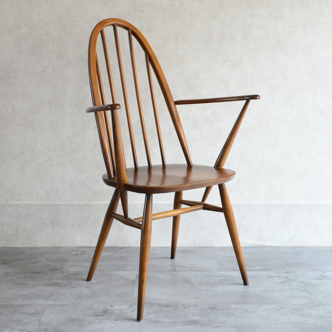 ERCOLアーコールアーム付き クエーカーチェア(ライトオールドコロニアルカラー）