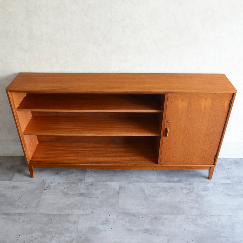 Herbert E. Gibbs ガラスキャビネット19(木扉付)