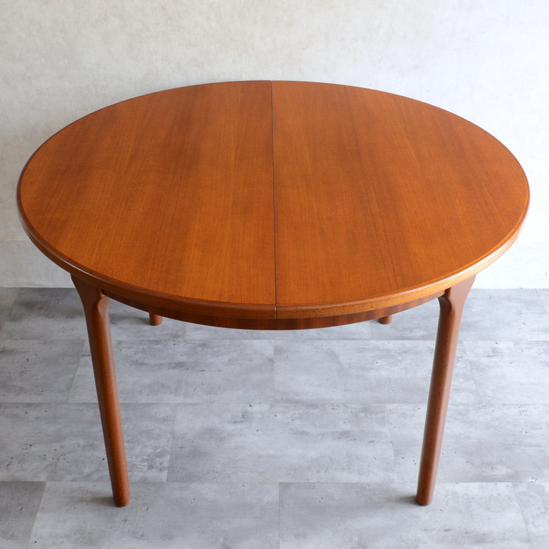 W様ご予約品　McINTOSHマッキントッシュ ラウンドエクステンション ダイニングテーブル05 （天板剥離再塗装済）