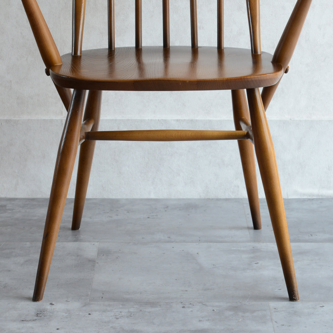 ERCOLアーコールアーム付き クエーカーチェア(ライトオールドコロニアルカラー）