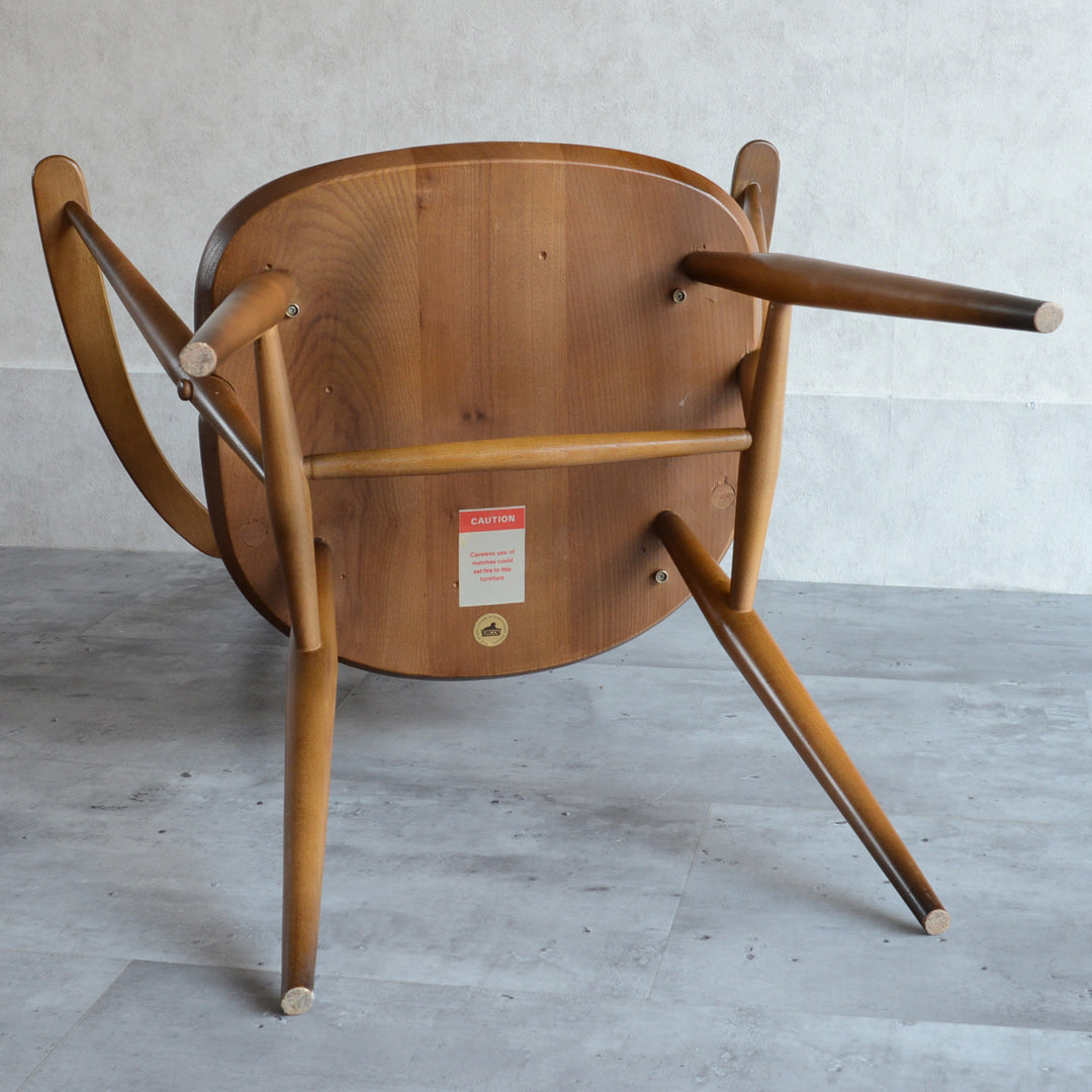 ERCOLアーコールアーム付き クエーカーチェア(ライトオールドコロニアルカラー）