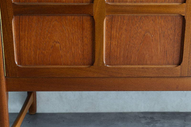 Nathan　ネイサン　サイドボード02