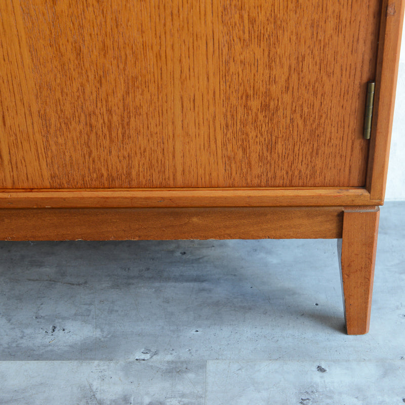 Herbert E. Gibbs ガラスキャビネット19(木扉付)