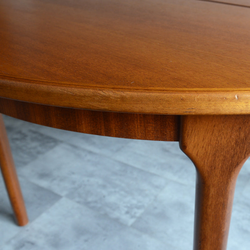 W様ご予約品　McINTOSHマッキントッシュ ラウンドエクステンション ダイニングテーブル05 （天板剥離再塗装済）