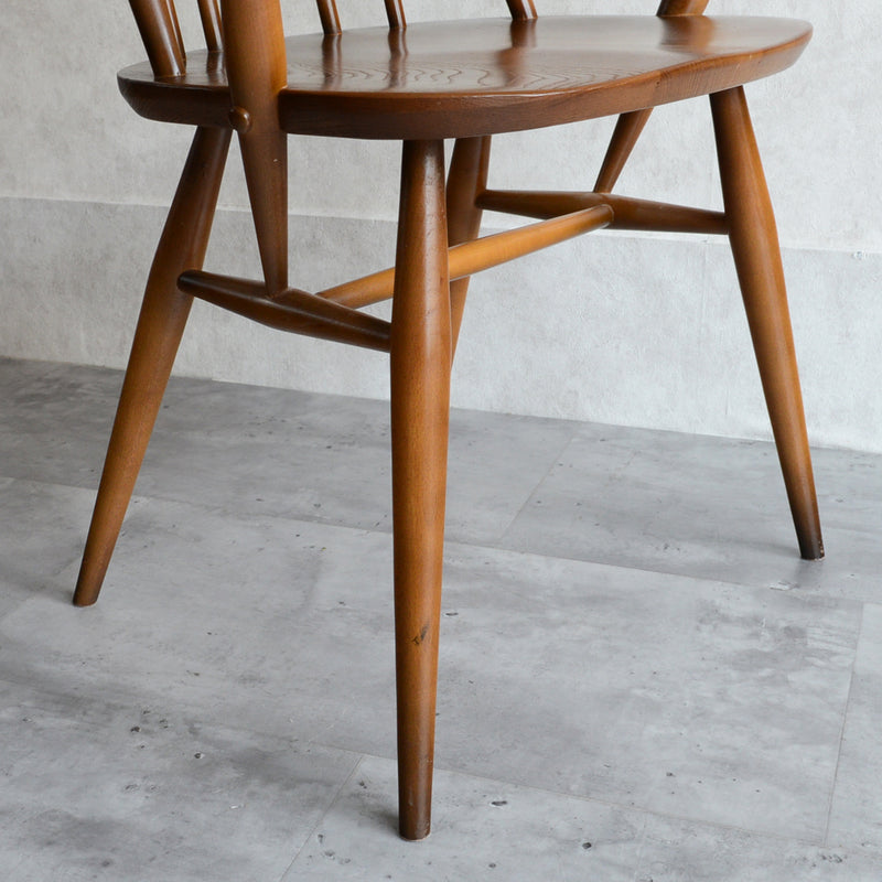 ERCOLアーコールアーム付き クエーカーチェア(ライトオールドコロニアルカラー）