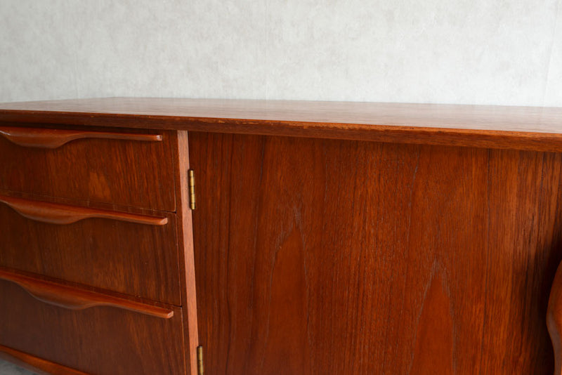 Jentique　ジェンティークサイドボード01