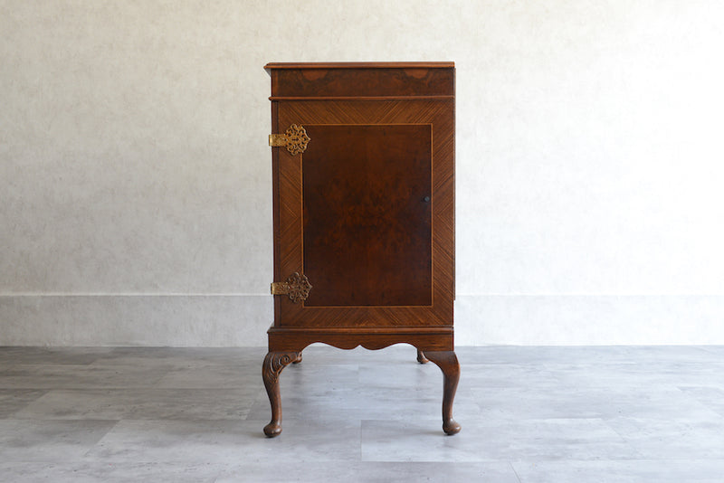 イギリス　クラシックキャビネット06