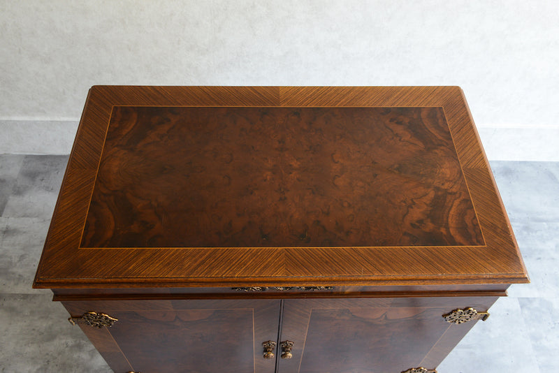 イギリス　クラシックキャビネット06