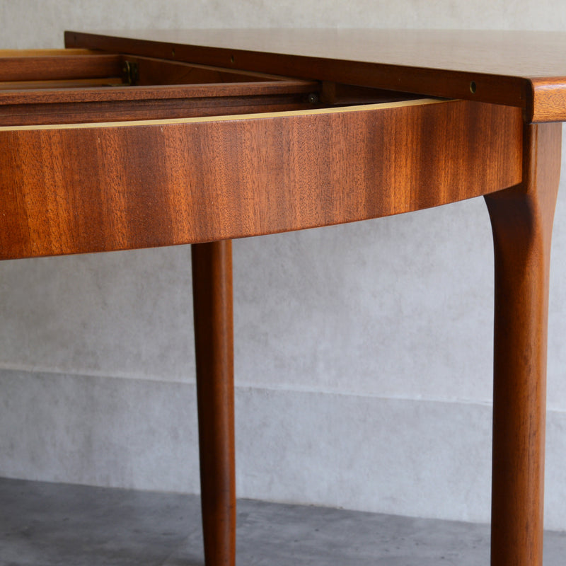 W様ご予約品　McINTOSHマッキントッシュ ラウンドエクステンション ダイニングテーブル05 （天板剥離再塗装済）