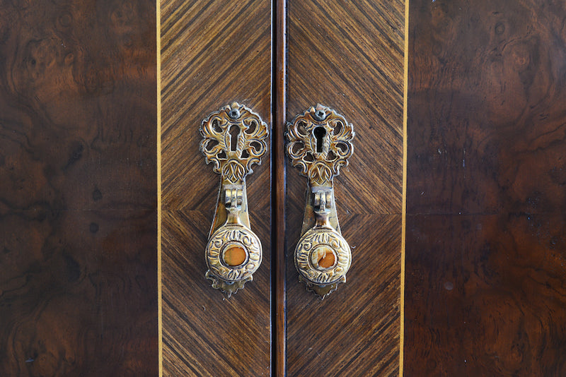 イギリス　クラシックキャビネット06