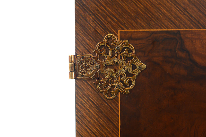 イギリス　クラシックキャビネット06