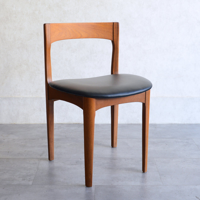 Nathan ネイサン ダイニングチェア ２脚セット(座面張替済)  S30