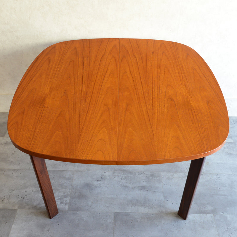 G-PLAN ジープラン Sierra エクステンション ダイニングテーブル02（天板剥離再塗装済)