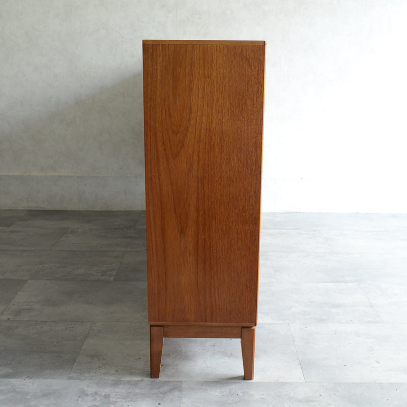 Herbert E. Gibbs ガラスキャビネット19(木扉付)