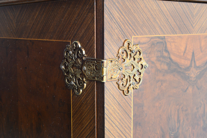 イギリス　クラシックキャビネット06