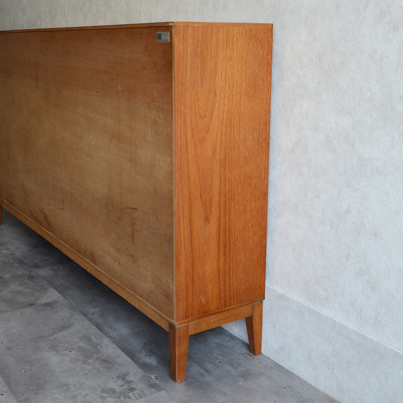 Herbert E. Gibbs ガラスキャビネット19(木扉付)