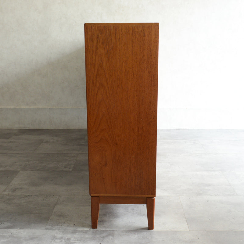 Herbert E. Gibbs ガラスキャビネット19(木扉付)