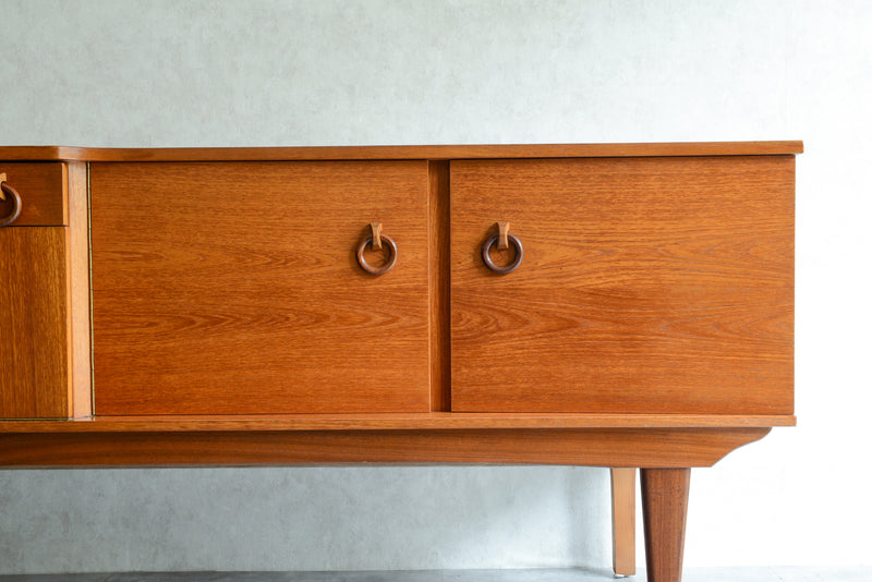 Beautility （ビューティリティ）サイドボード　