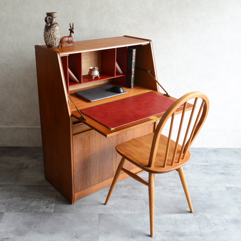 Remploy レンプロイ　ライティングビューロー02(red)