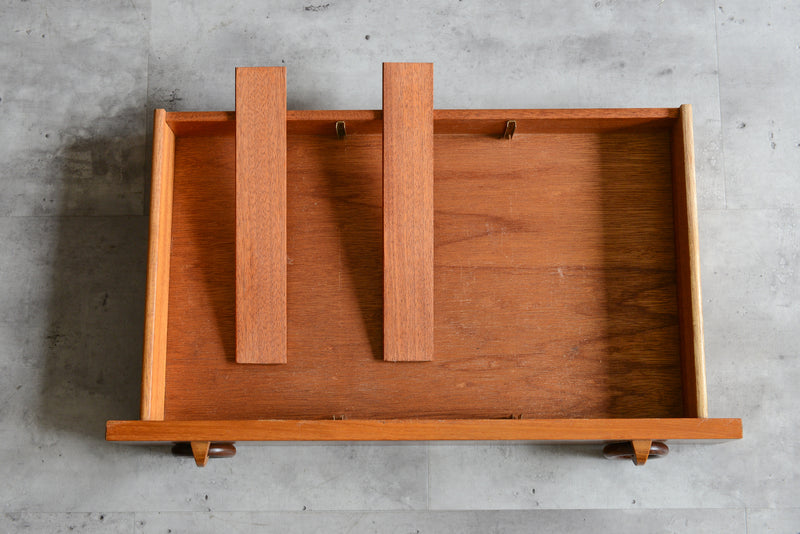 Beautility （ビューティリティ）サイドボード　