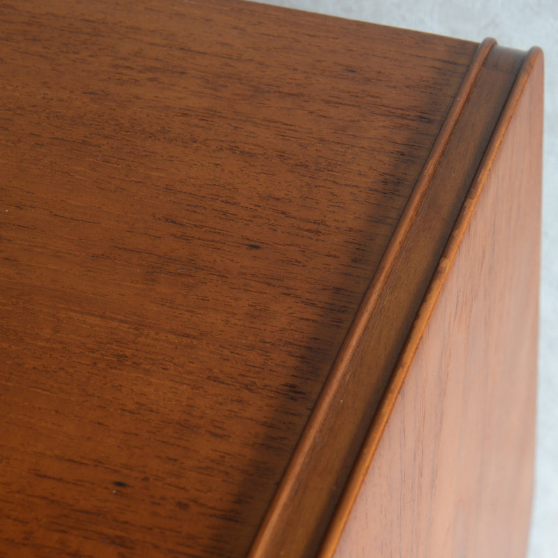 Remploy レンプロイ　ライティングビューロー02(red)