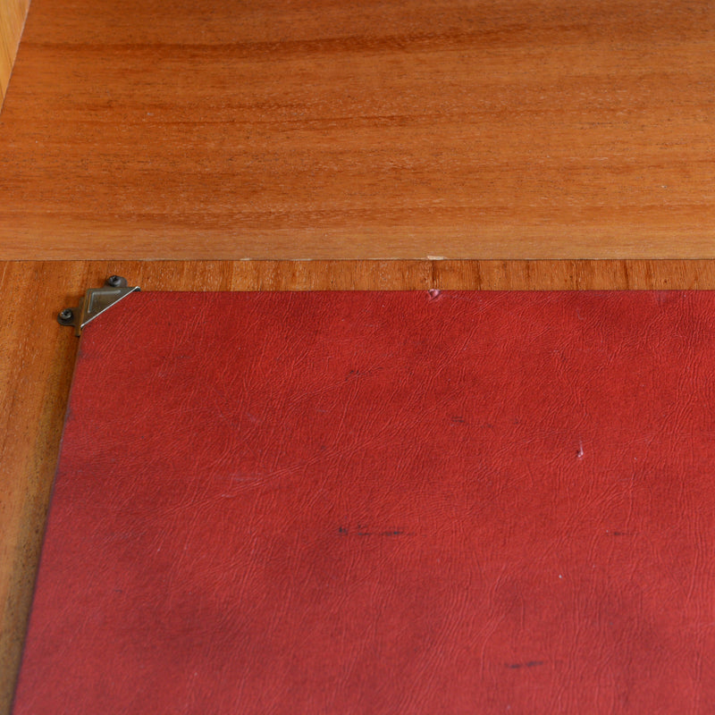 Remploy レンプロイ　ライティングビューロー02(red)