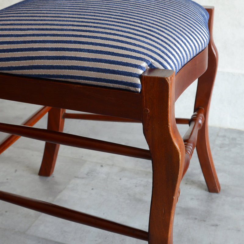 O様見学予約商品 クラシックチェア01(座面張替済ストライプ）