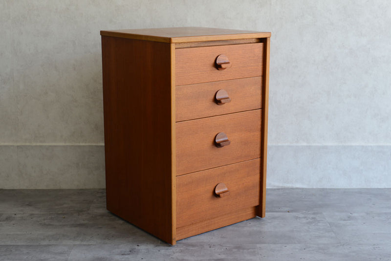 STAG　コンパクト4段チェスト