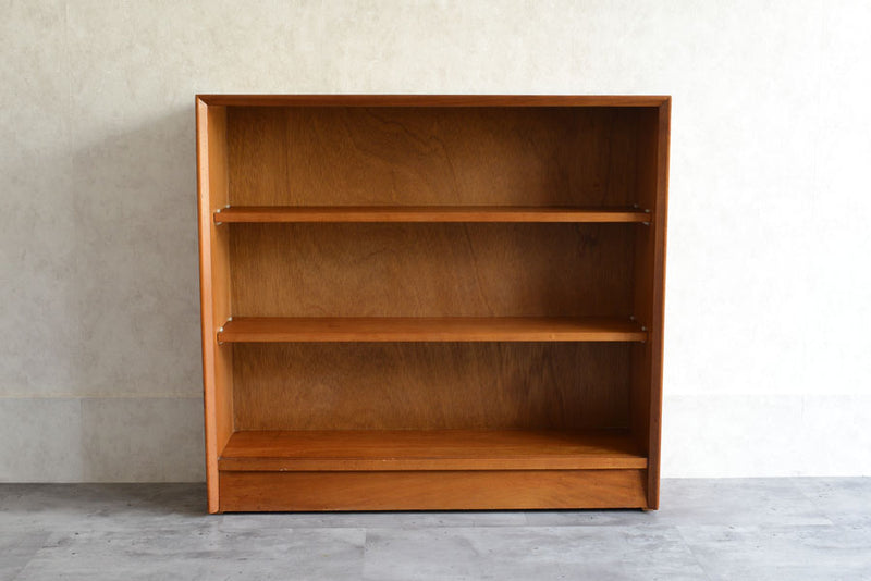 Herbert E. Gibbs ガラス扉キャビネット009