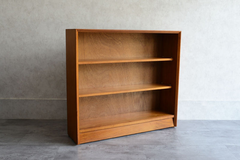 Herbert E. Gibbs ガラス扉キャビネット009