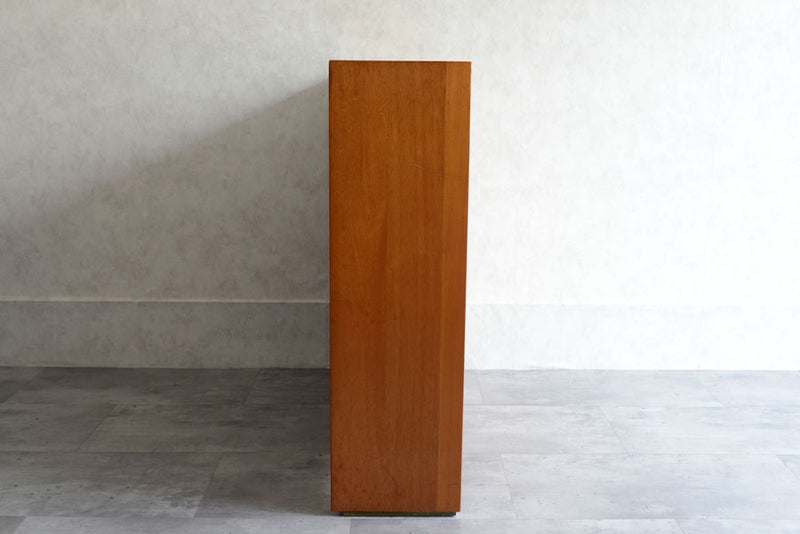 Herbert E. Gibbs ガラス扉キャビネット009