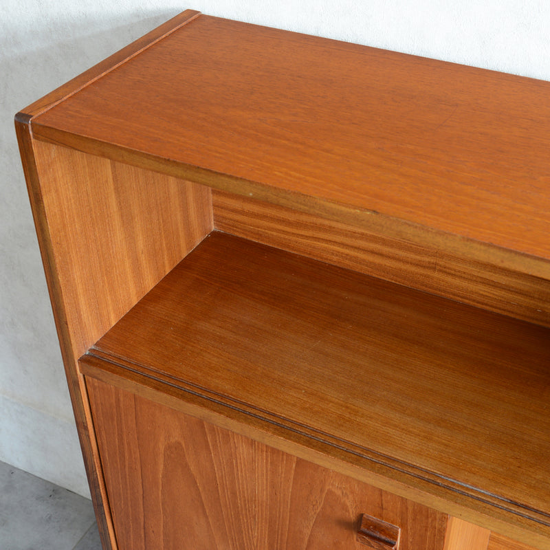 Nathan ネイサン ガラスキャビネット 30