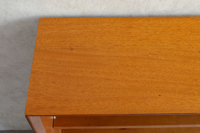 Herbert E. Gibbs ガラス扉キャビネット009