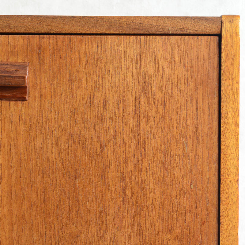 Nathan ネイサン ガラスキャビネット 30