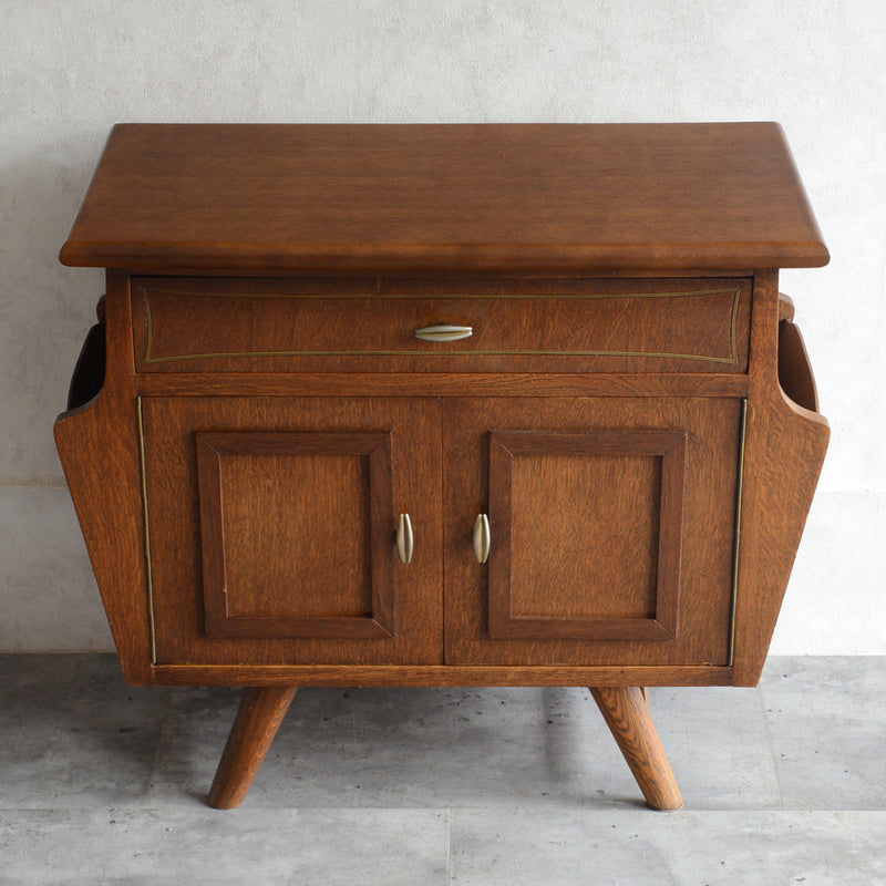 マガジンラック付 オークキャビネット