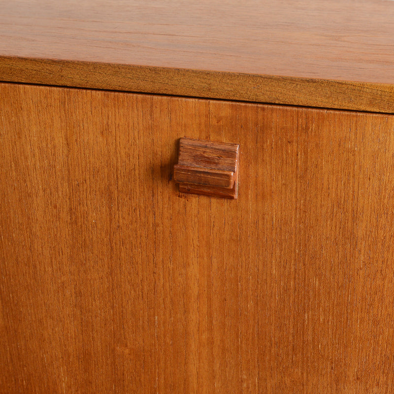 Nathan ネイサン ガラスキャビネット 30