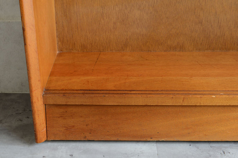 Herbert E. Gibbs ガラス扉キャビネット009