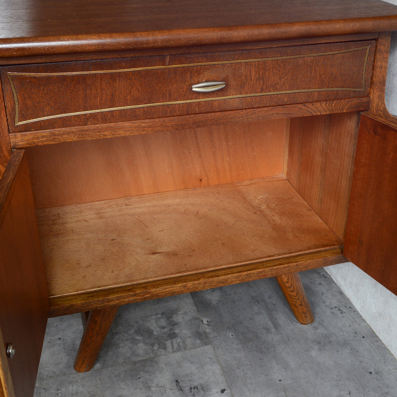 マガジンラック付 オークキャビネット