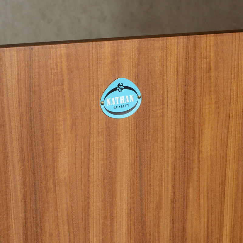 Nathan ネイサン ガラスキャビネット 30