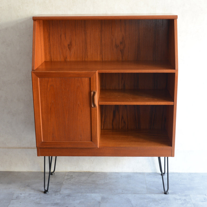 G-PLAN　ジープランキャビネット　アイアンレッグ